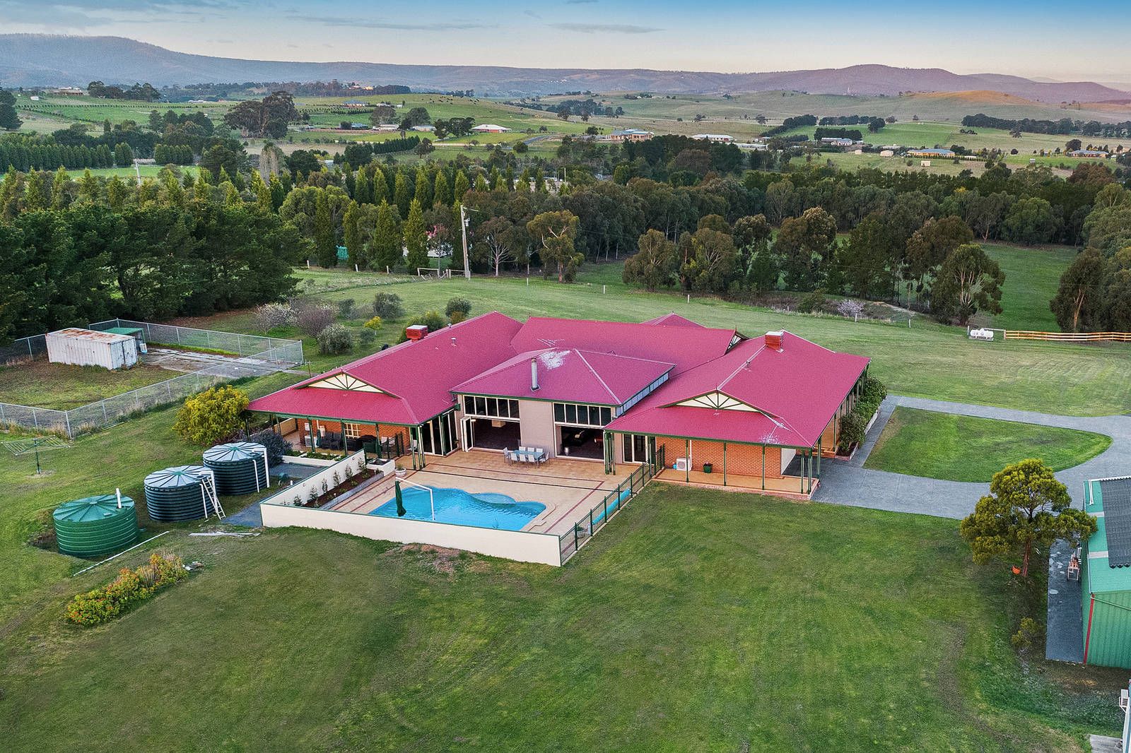 73 Sixth Avenue, Eden Park VIC 3757 House for Sale 3 ha Domain