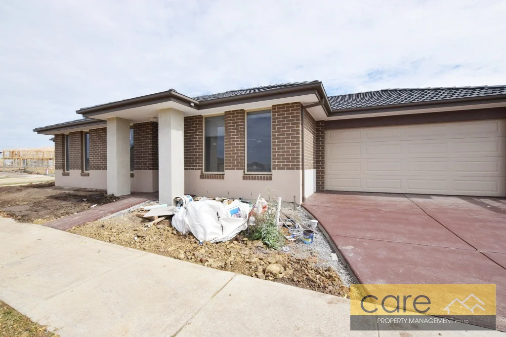 Additional image 2 of 5 Stature Ave, Clyde North VIC 3978