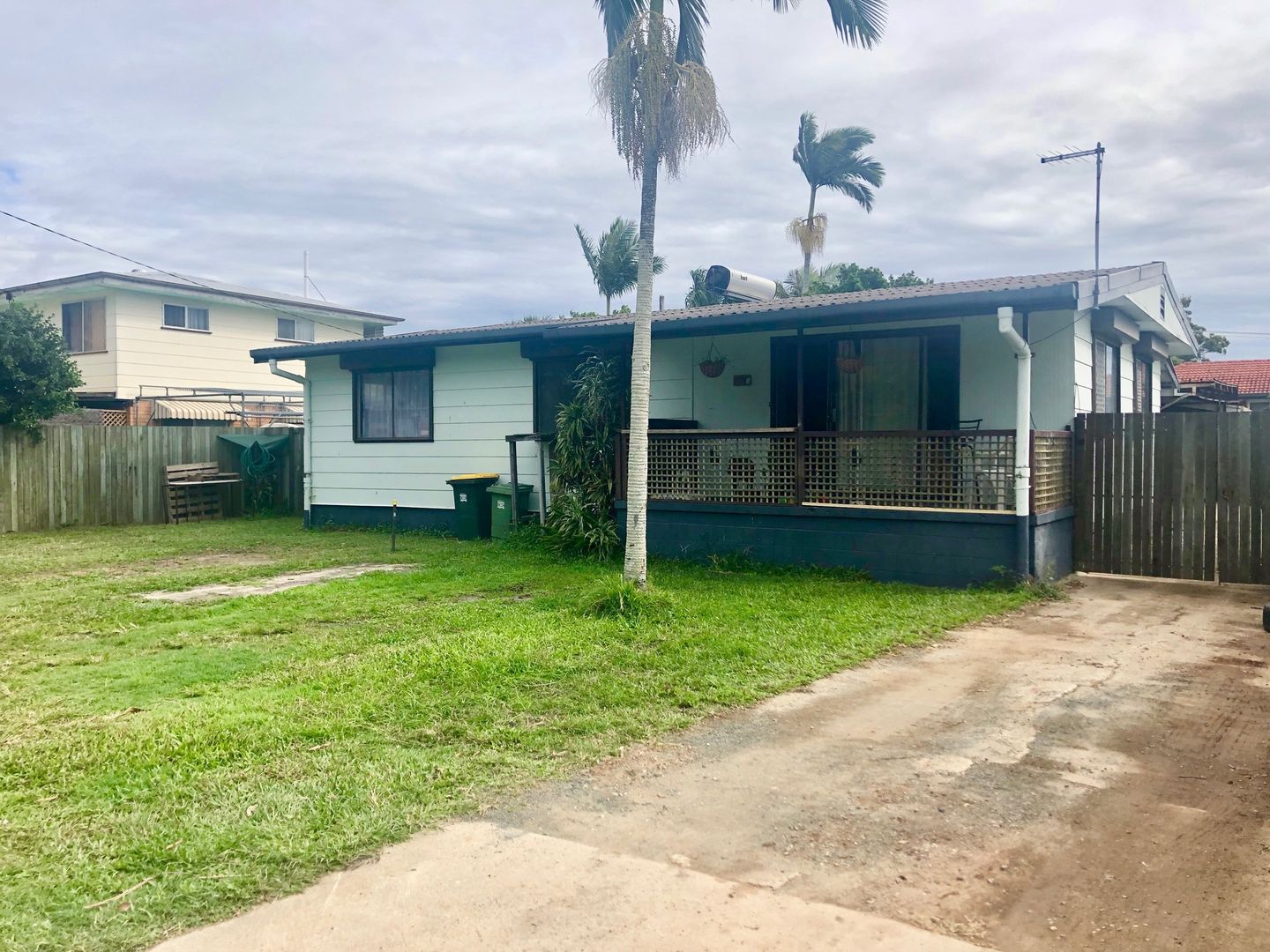 Deception Bay QLD 4508 3 beds house for Sale, 325000 355000