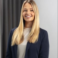 Eliza Geraerts, Sales representative