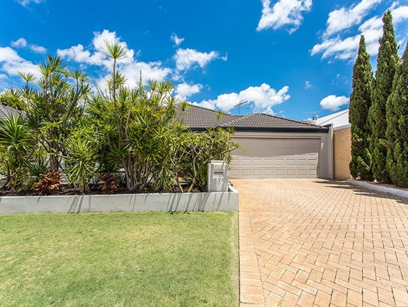 29 Aviemore Green, Canning Vale WA 6155