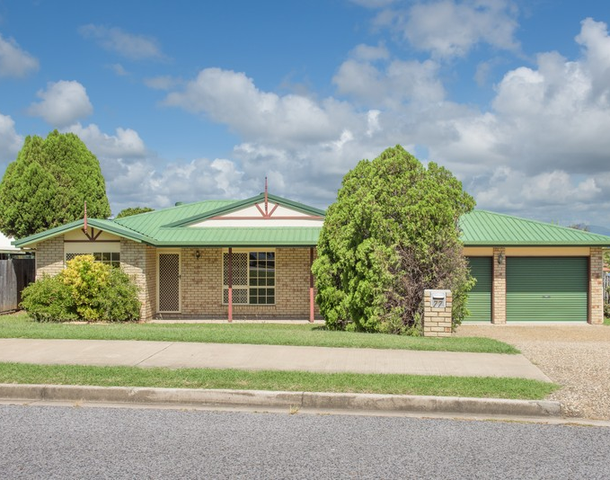 77 Dixon Drive, Telina QLD 4680