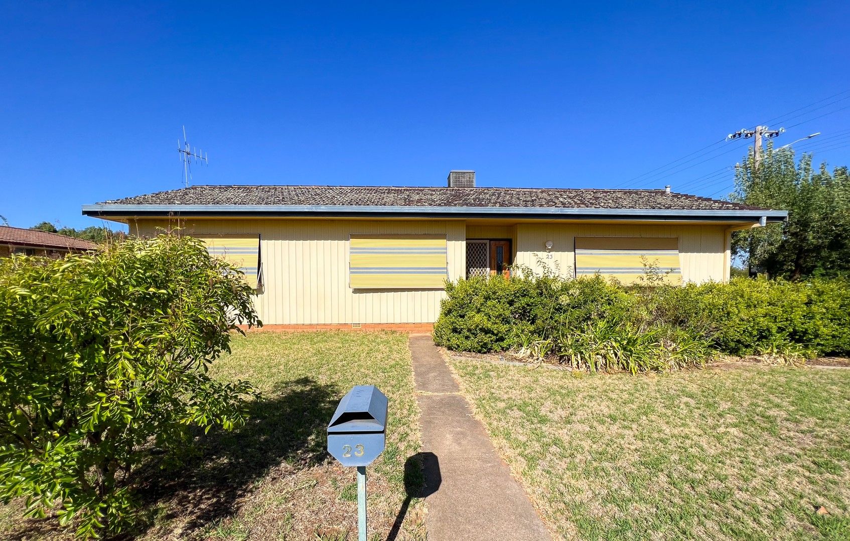 23 Wattle Street, Parkes NSW 2870, Image 0