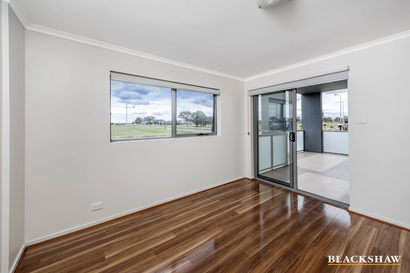 32/75 Elizabeth Jolley Crescent, Franklin ACT 2913, Image 2