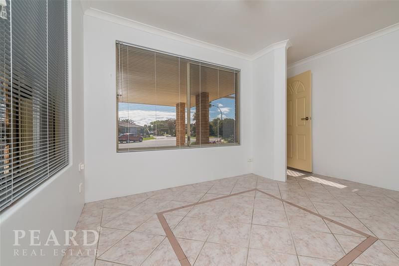 16 Templar Place, Currambine WA 6028, Image 2