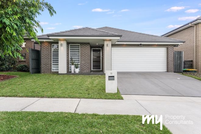 Picture of 18 Downing Way, GLEDSWOOD HILLS NSW 2557