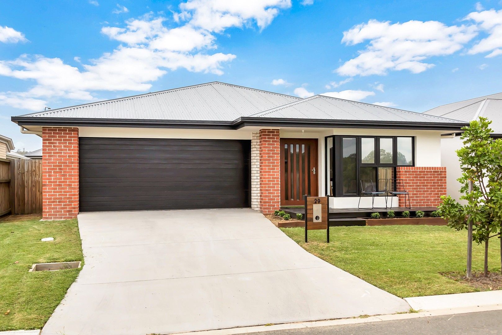 4 bedrooms House in 29 Freedom Crescent SOUTH RIPLEY QLD, 4306