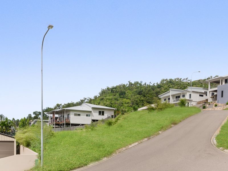 4 Mont Blanc Place, Mount Louisa QLD 4814, Image 2