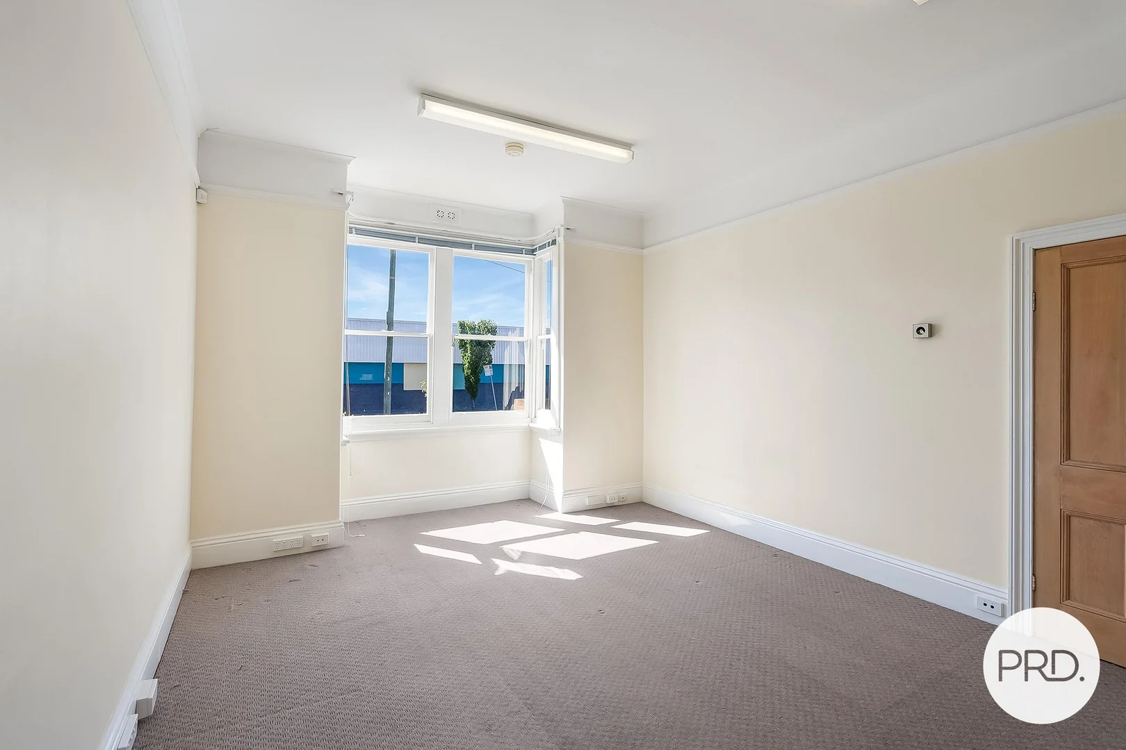 Additional image 12 of 32 Wellington Road, Lindisfarne TAS 7015