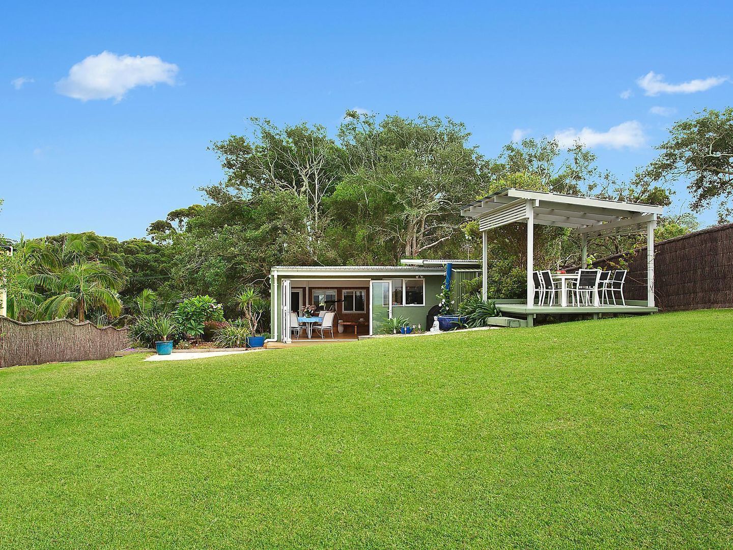 4 Tramway Road, North Avoca NSW 2260, Image 2