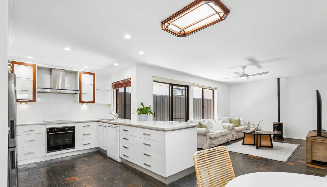 Additional image 7 of 36 Sun Cres, Happy Valley SA 5159