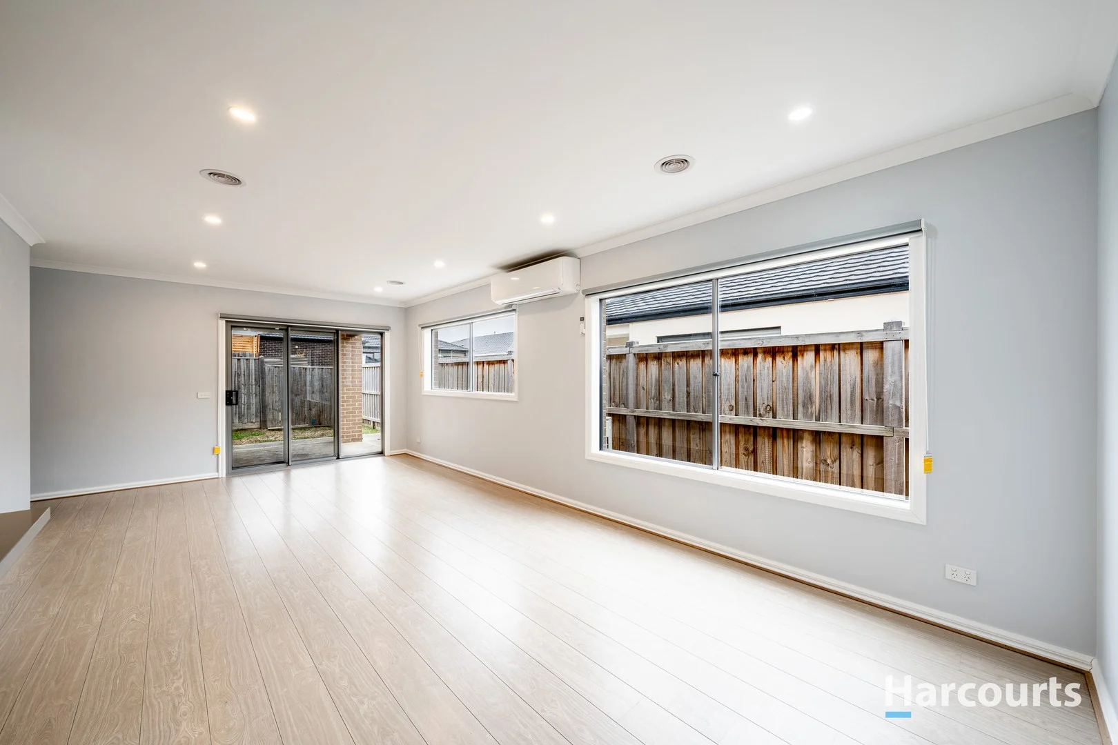 14 Ingrams Way, Mickleham VIC 3064