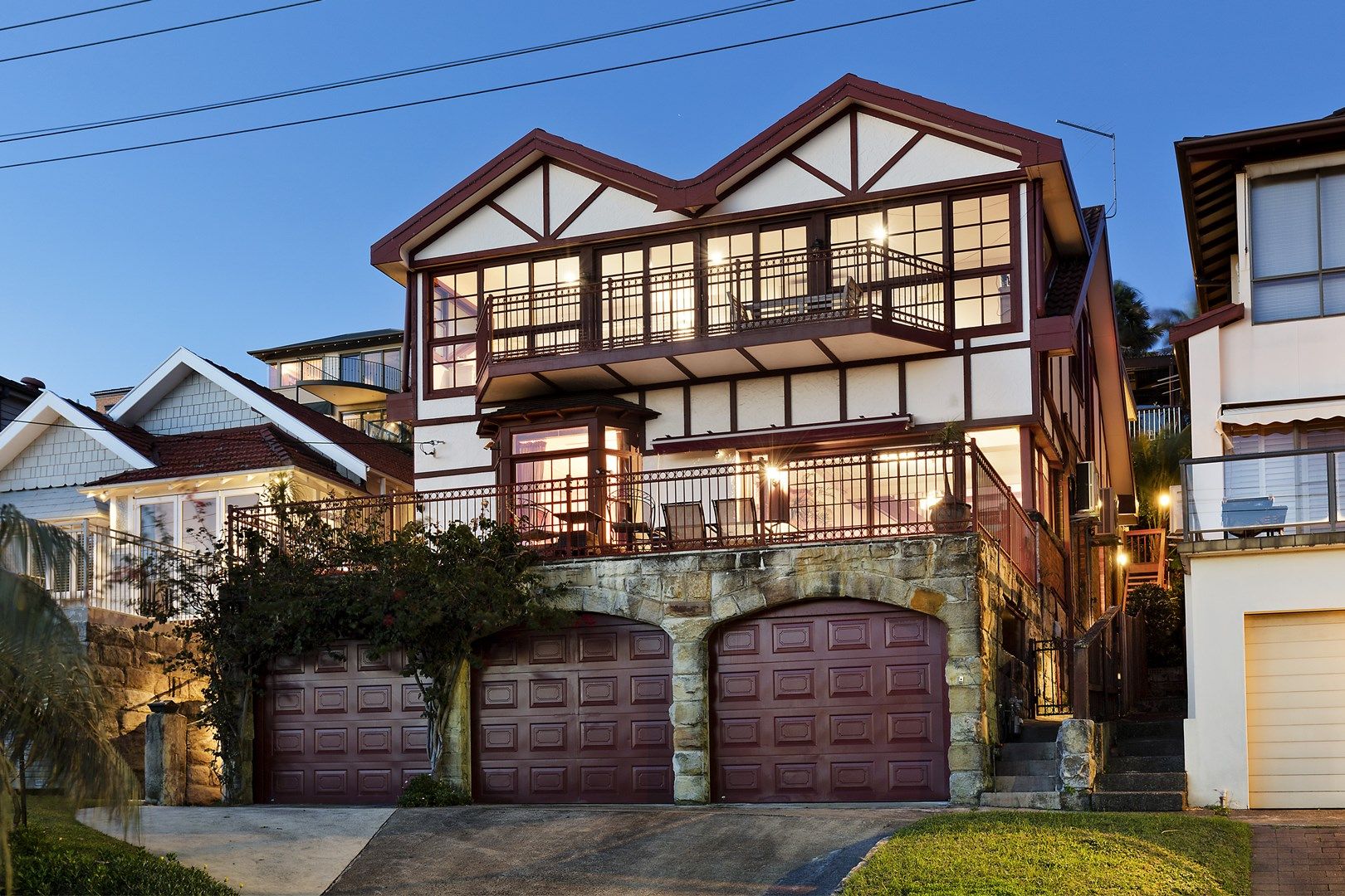 12 Rosedale Avenue, Fairlight Property History & Address Research