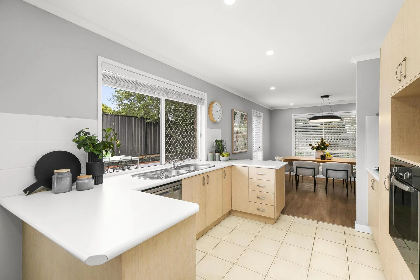 Additional image 5 of 3 Mahlan Close, Hillside VIC 3037