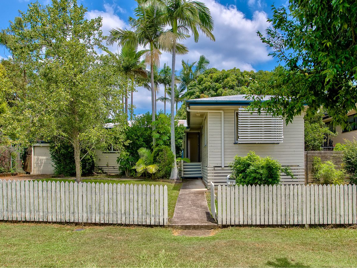 88 Ringrose Street, Stafford Heights QLD 4053