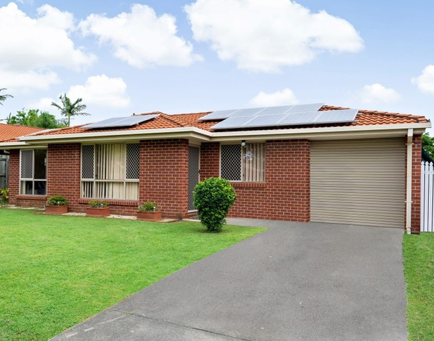 109 Evelyn Road, Wynnum West QLD 4178