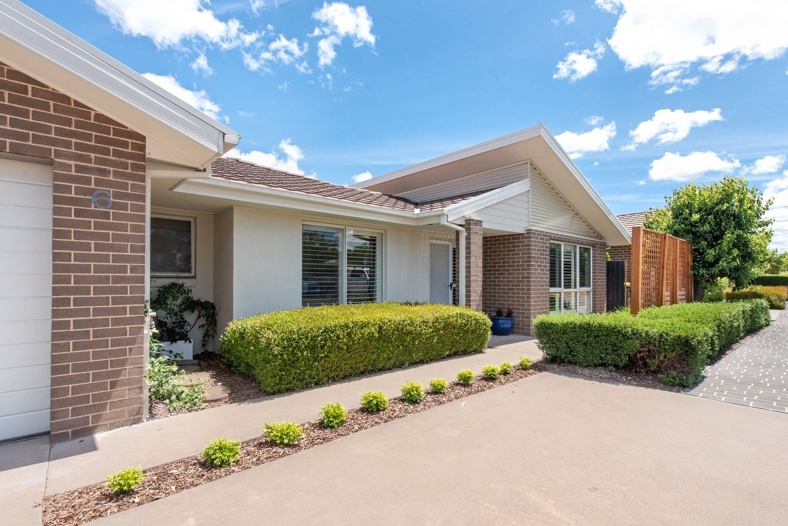 6/35 Laird Crescent, Forde ACT 2914, Image 0