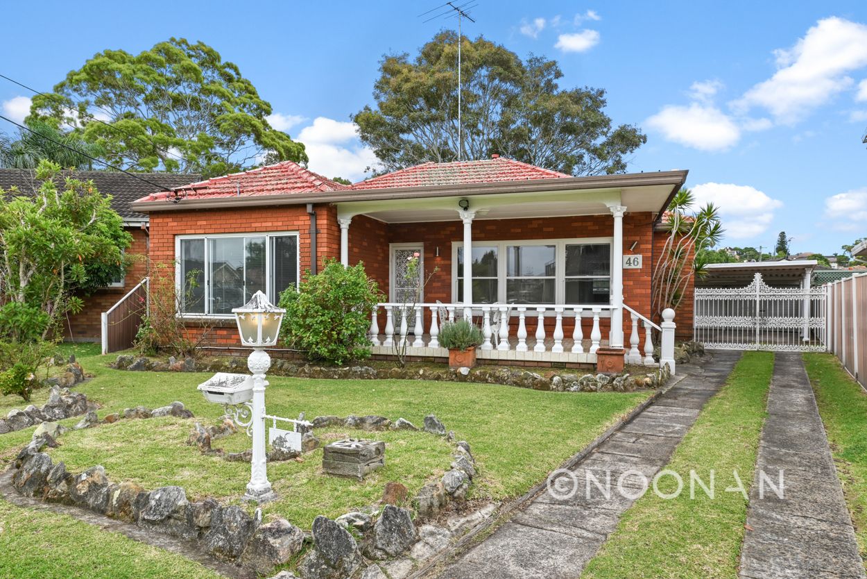 4 bedrooms House in 46 Lynwen Crescent BANKSIA NSW, 2216