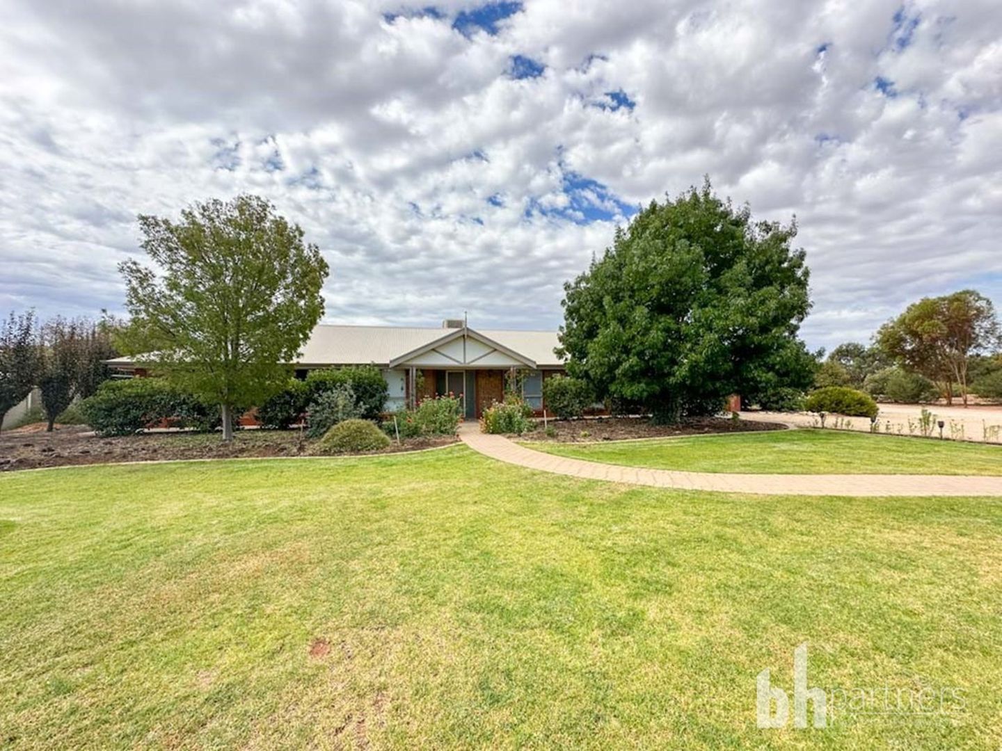 85 Badcoe Road, Loxton SA 5333 House For Rent Domain