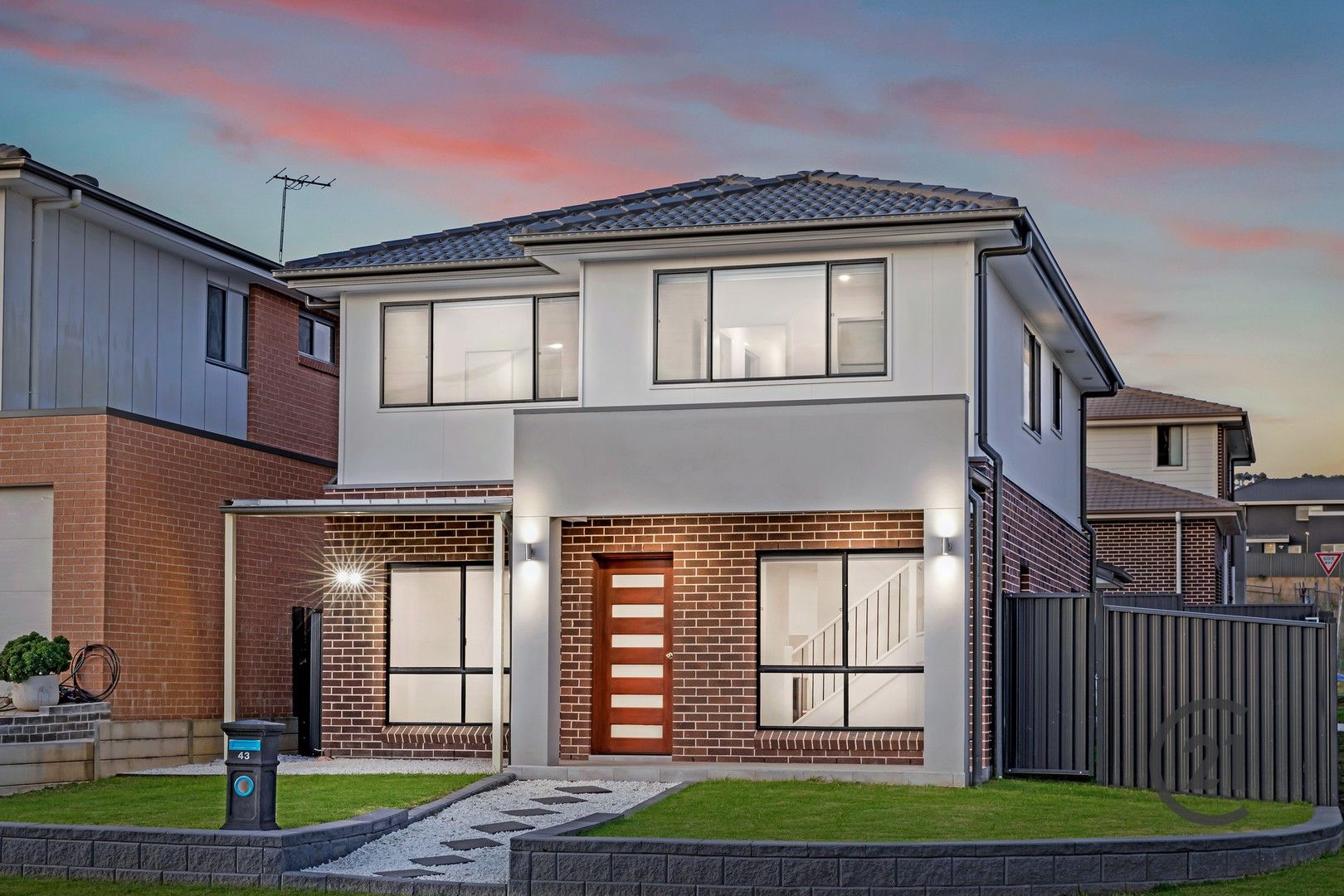 5 bedrooms House in 43 India Parade ROUSE HILL NSW, 2155