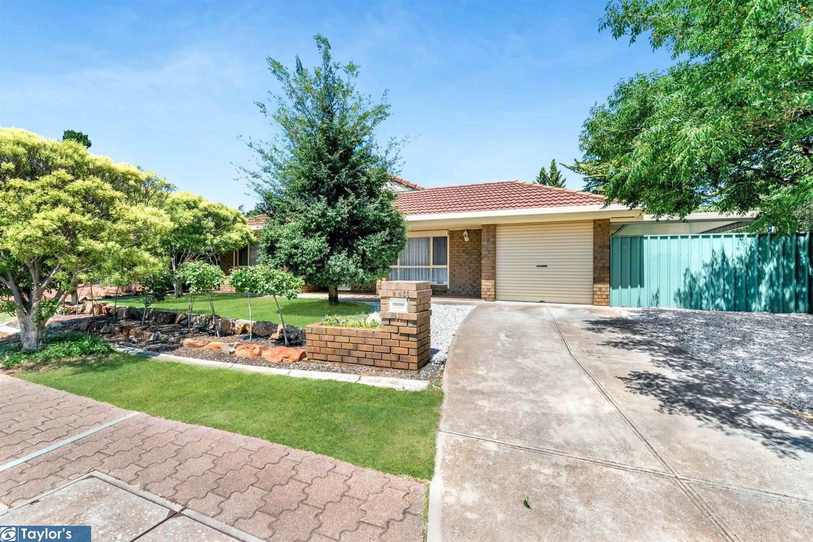 24 Holmeswood Court, Para Hills West SA 5096, Image 1