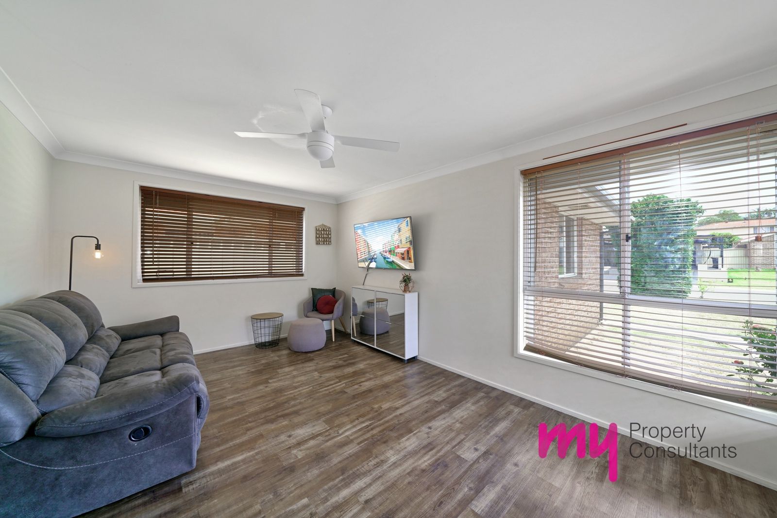 22 Carnarvon Street, Bow Bowing NSW 2566, Image 2