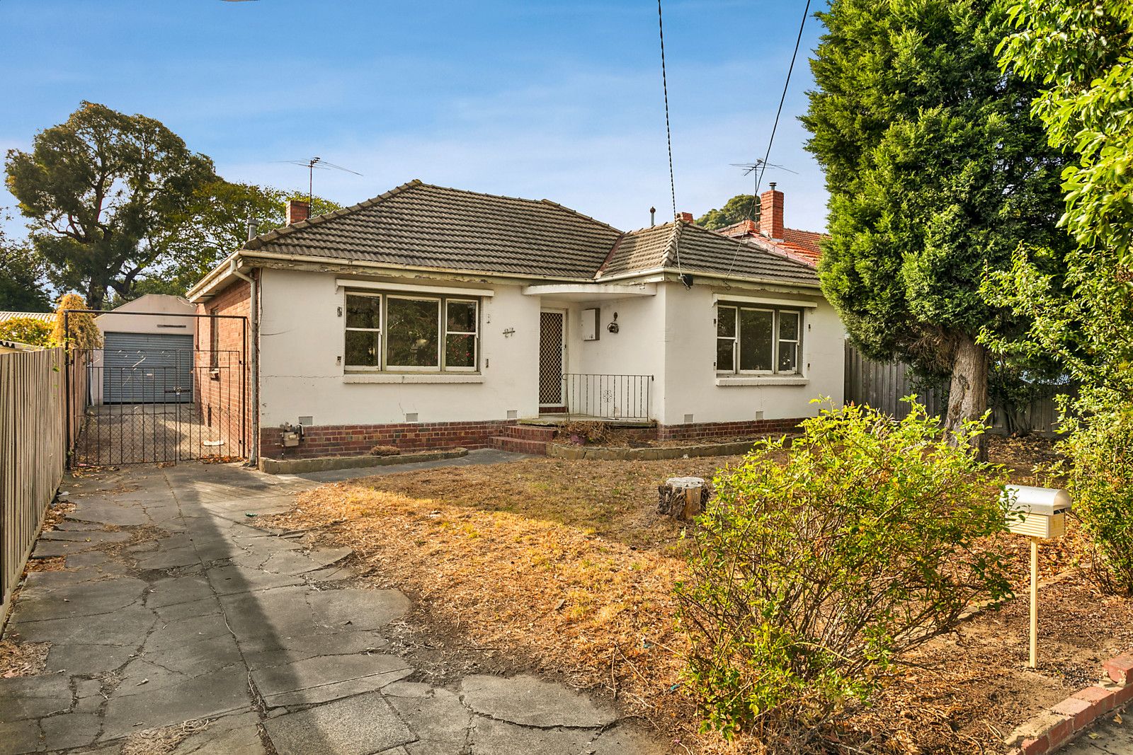 27 Highview Road, Preston VIC 3072, Image 0