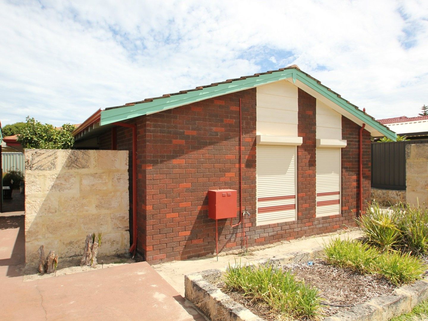 4 bedrooms House in 5 Bohemia Place NORANDA WA, 6062