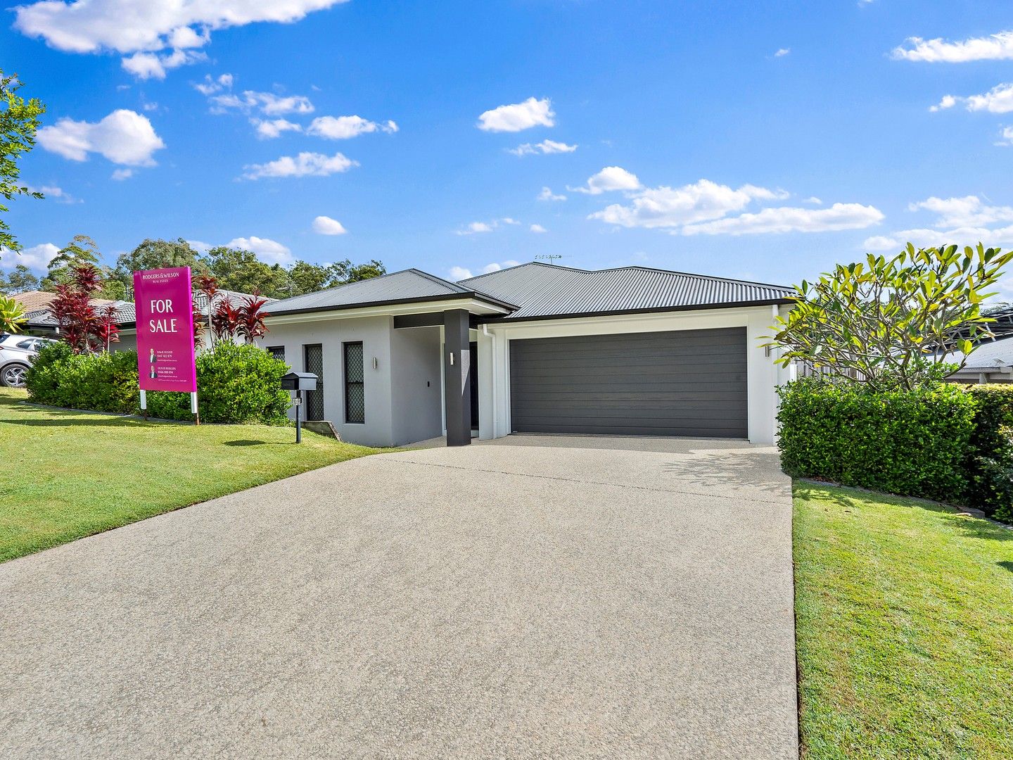 4 bedrooms House in 26 Arondel Circuit UPPER COOMERA QLD, 4209