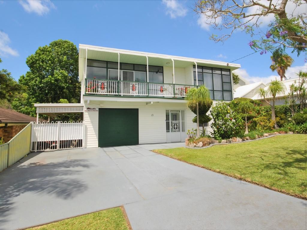 13 Gymea Crescent, Mannering Park NSW 2259