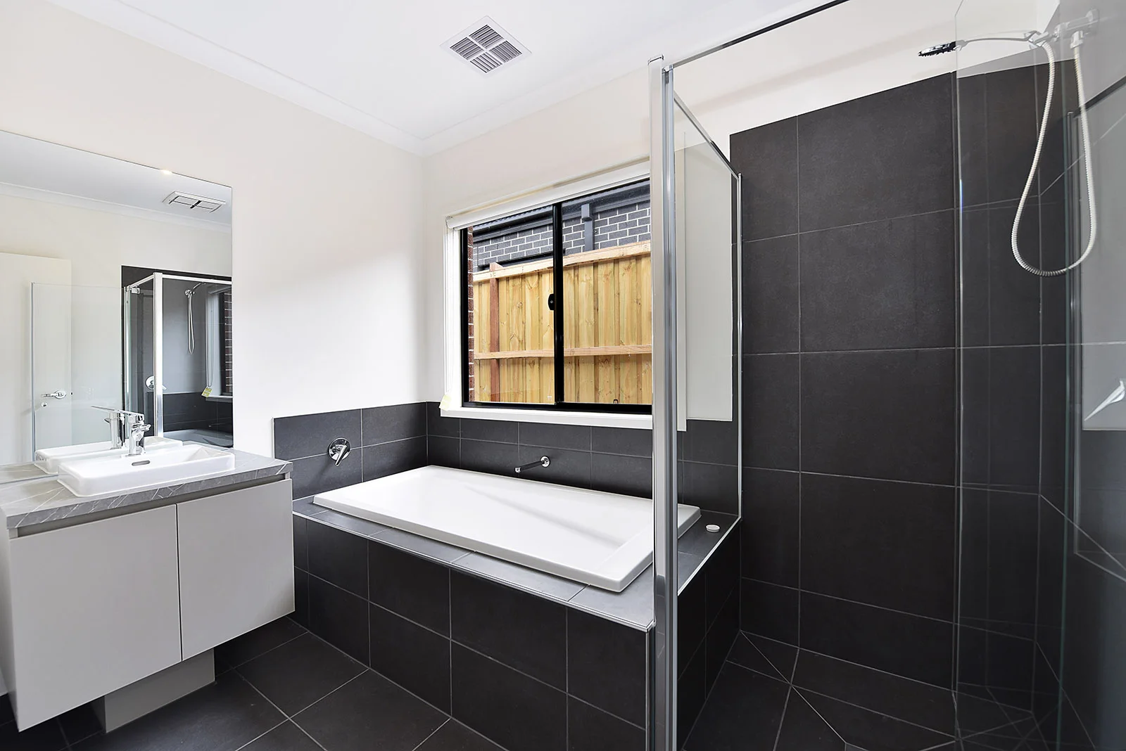 Additional image 5 of 29 Nira Drive, Sunbury VIC 3429