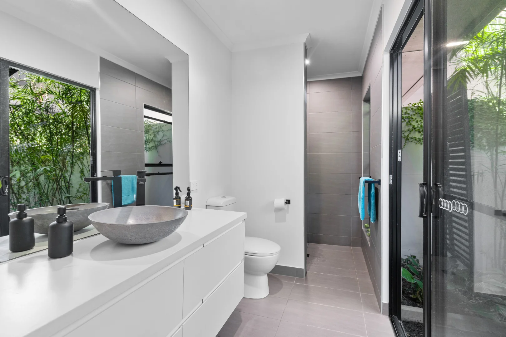 Additional image 6 of 11 Holland Street, Wongaling Beach QLD 4852