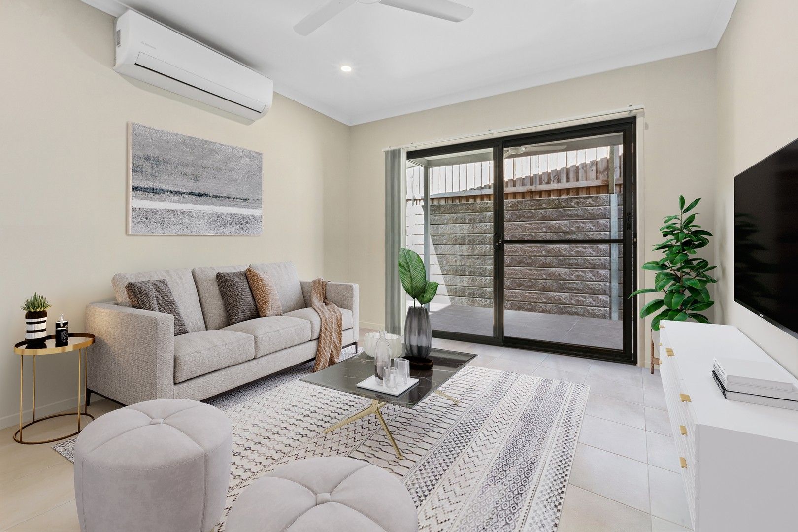 4 bedrooms House in 24 Venus St NARANGBA QLD, 4504