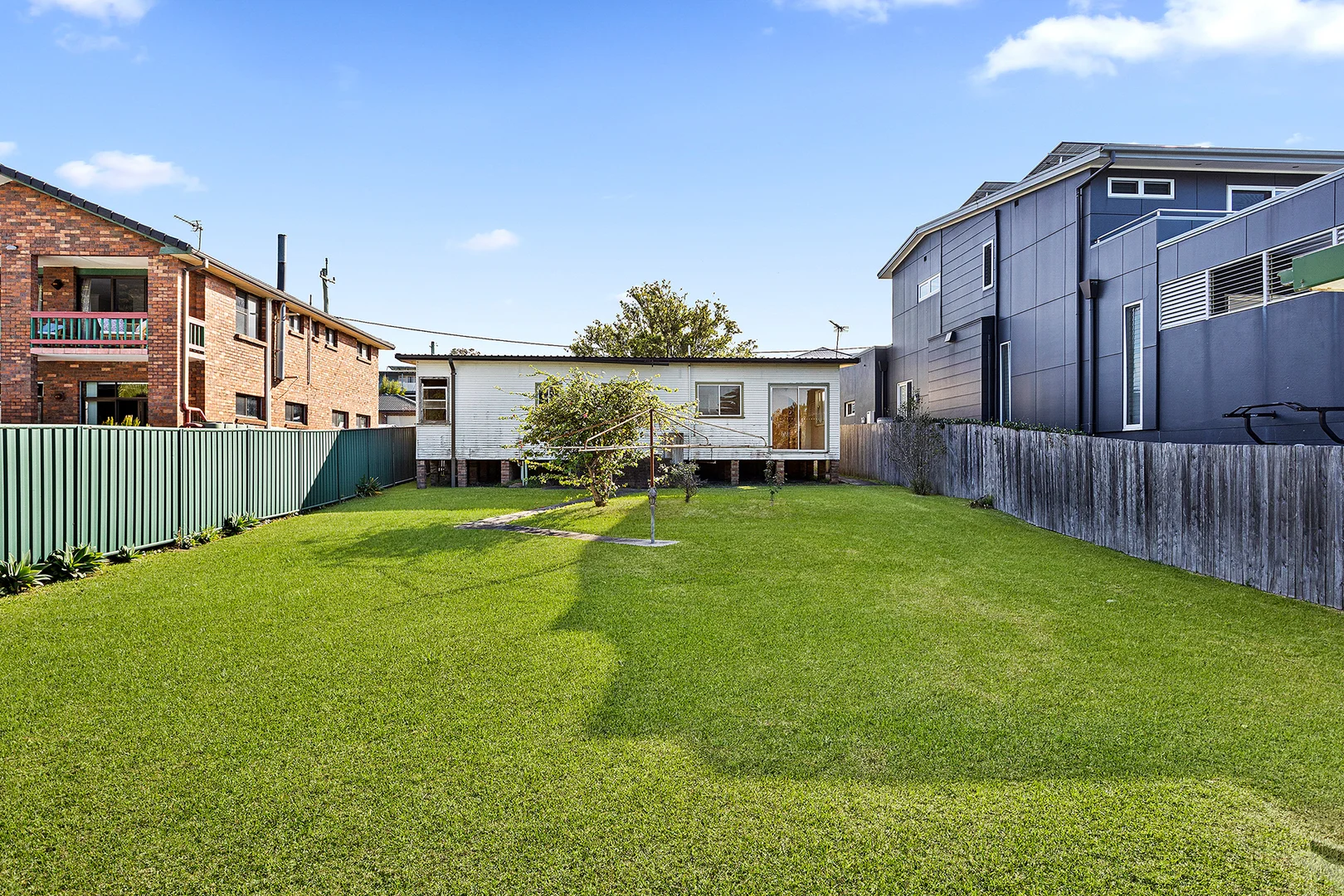 Additional image 3 of 11 Beach Street, Bulli NSW 2516