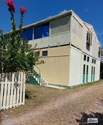 2 bedrooms House in 36 Woodstock Avenue WOODSTOCK QLD, 4816