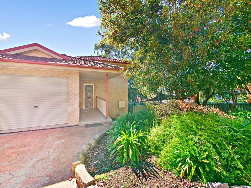 5 Madison Place, Berkeley Vale NSW 2261 House For Rent 570 Domain