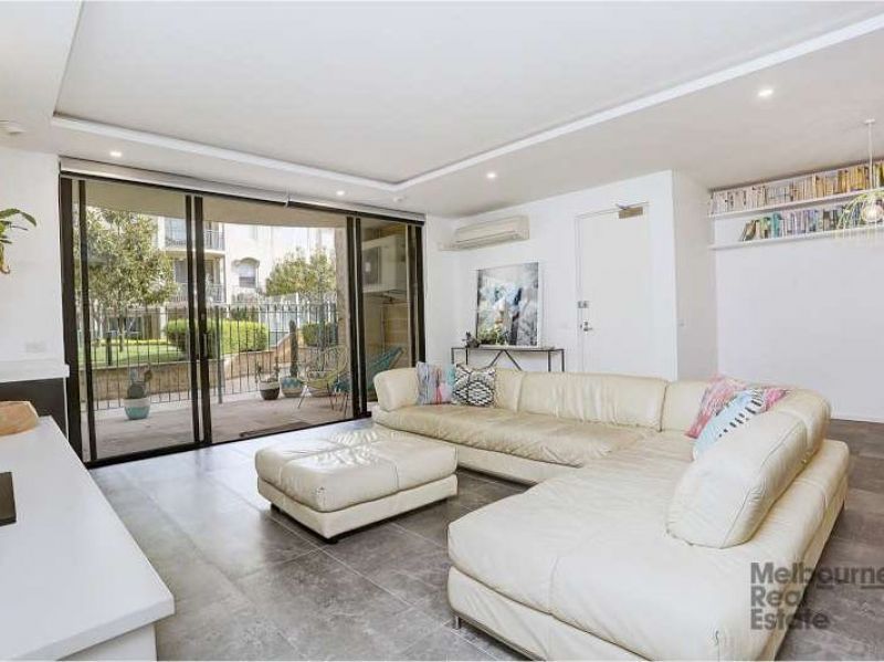 2 bedrooms Apartment / Unit / Flat in 34/156 Beaconsfield Parade ALBERT PARK VIC, 3206