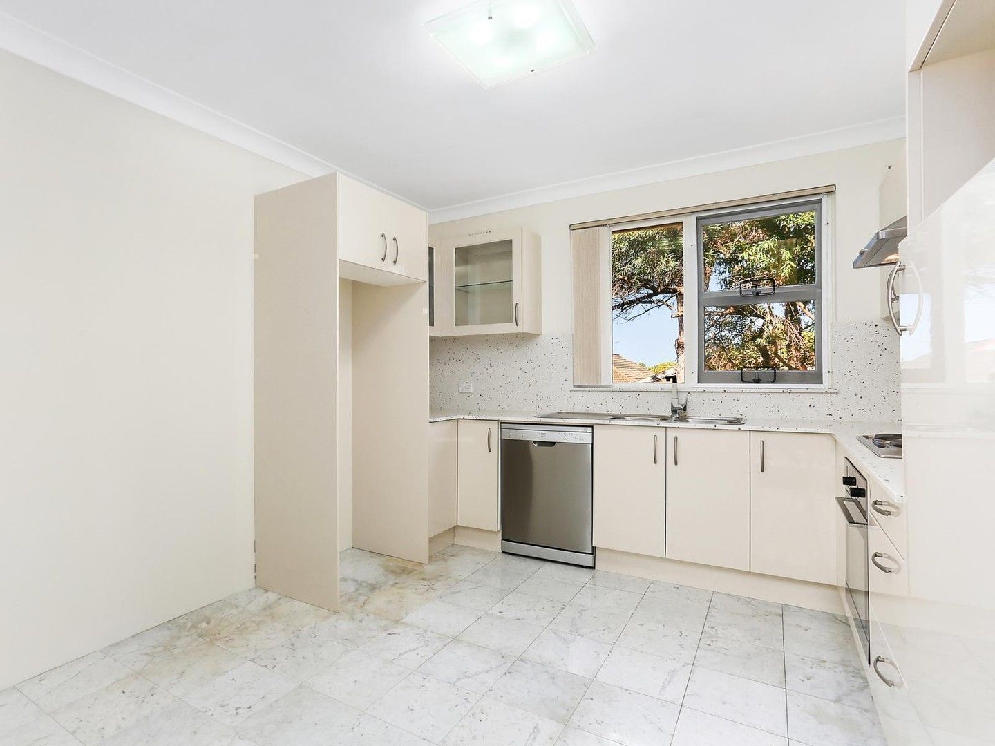 2 bedrooms Apartment / Unit / Flat in 9/26 Lugar Street BRONTE NSW, 2024