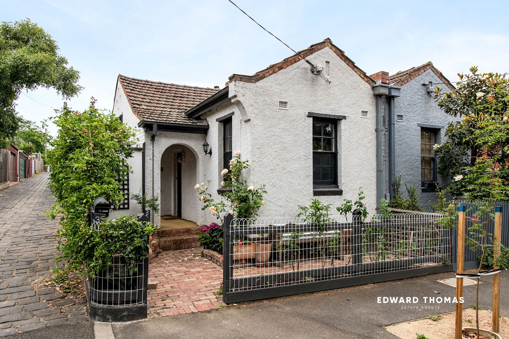 35 Derby Street, Kensington VIC 3031, Image 2