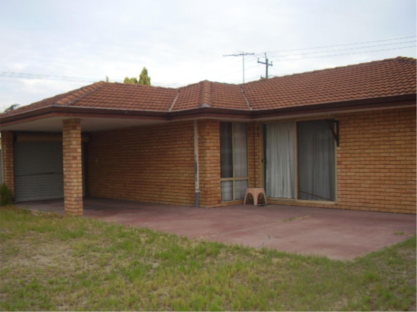 42 Darwin Crescent, Beechbor Property History & Address Research Domain