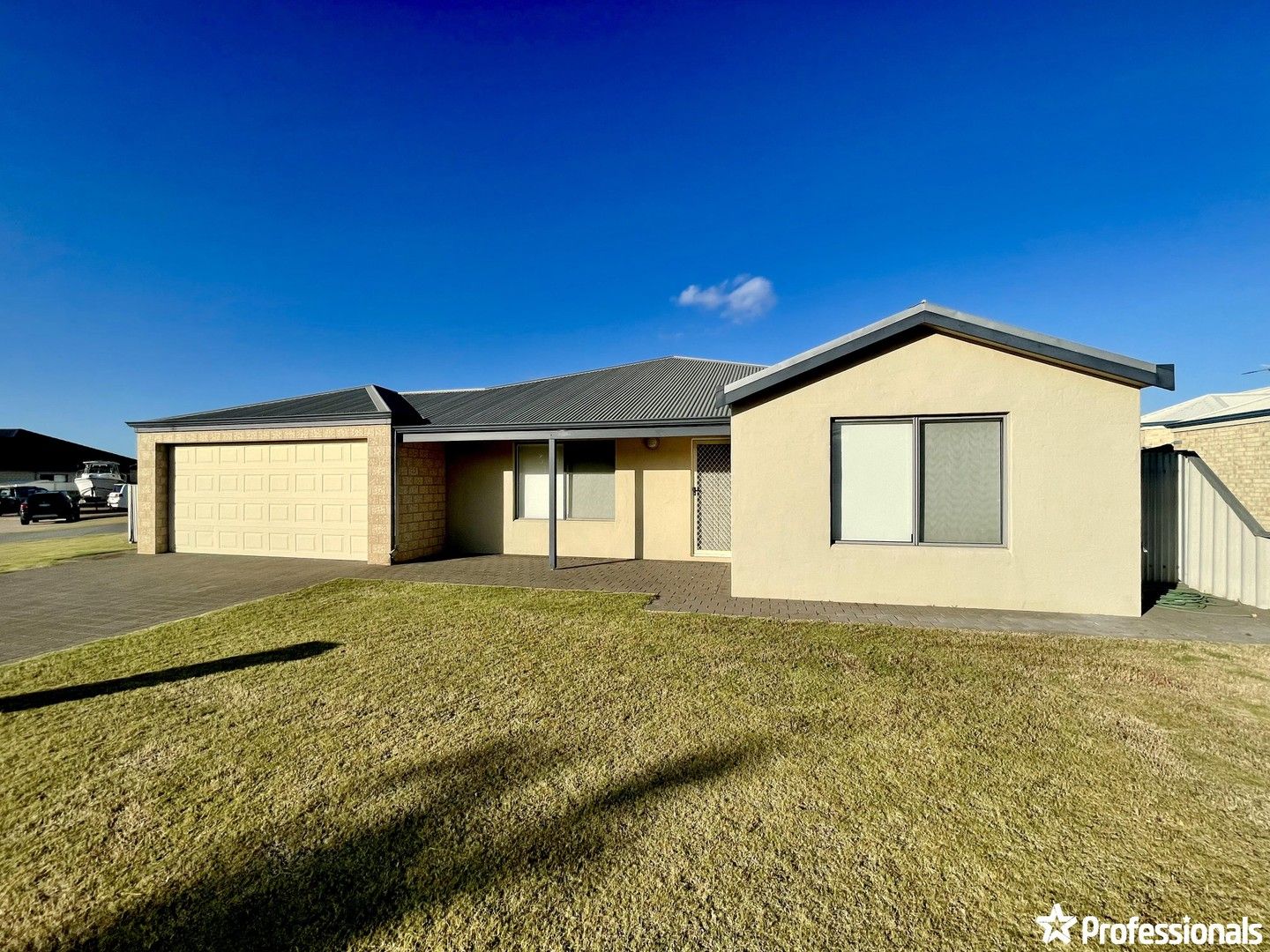 8 Shepheard Close, Mount Tarcoola WA 6530, Image 1