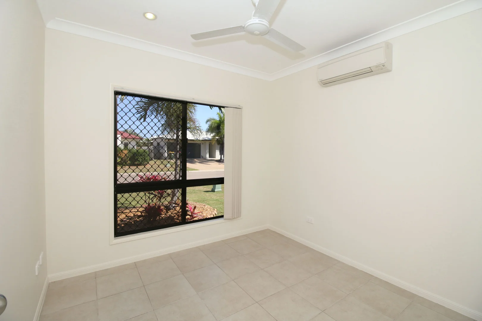 Additional image 4 of 15 Skardon Place, Kelso QLD 4815