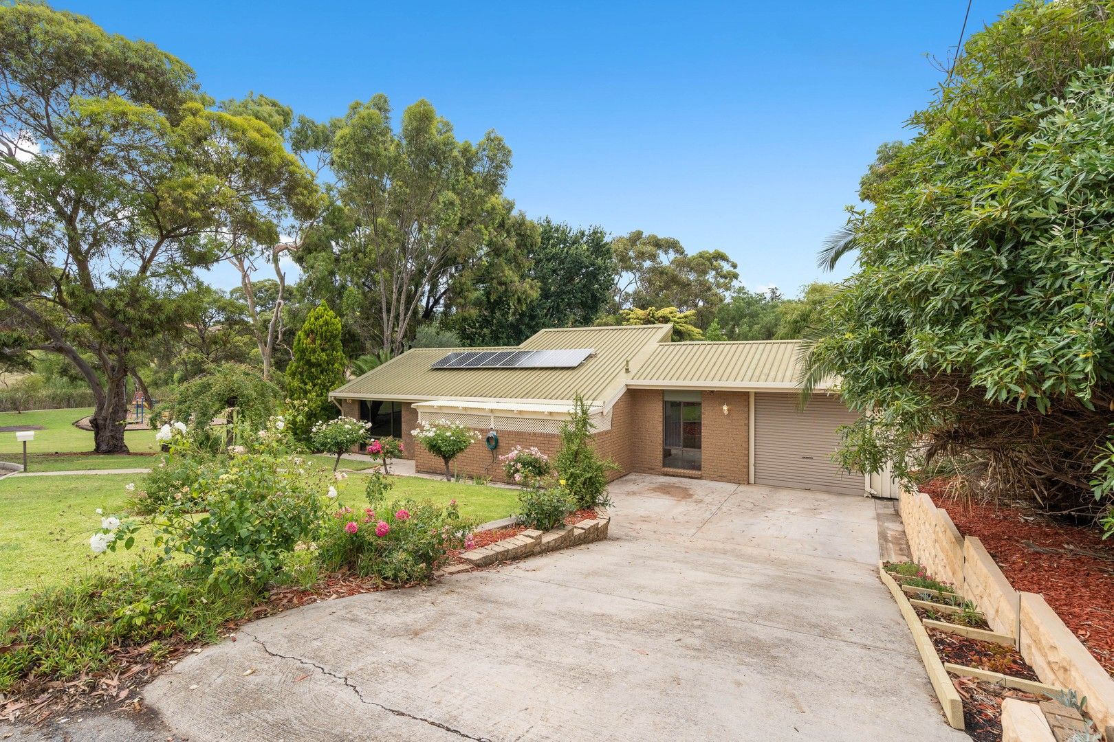 12 Buchanan Grove, Reynella East SA 5161, Image 0