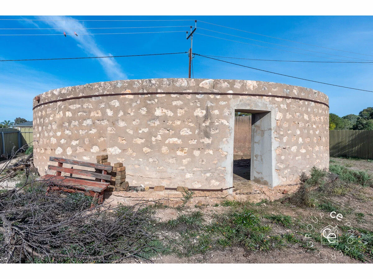 Image 33