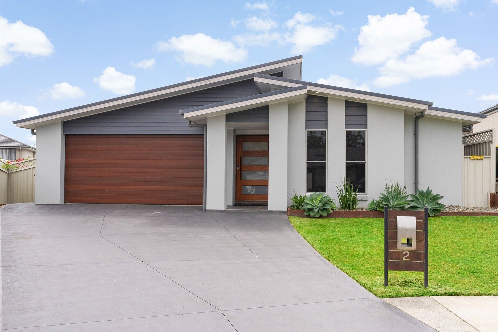 2 Ninox Close, Wadalba NSW 2259, Image 0