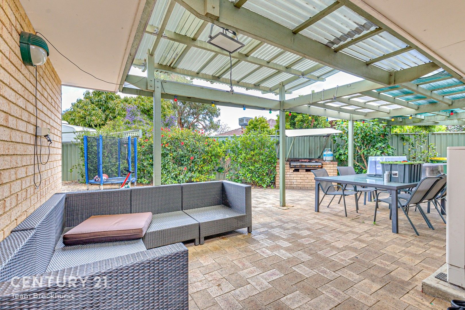 25 Hawkesbury Drive, Willetton WA 6155, Image 0