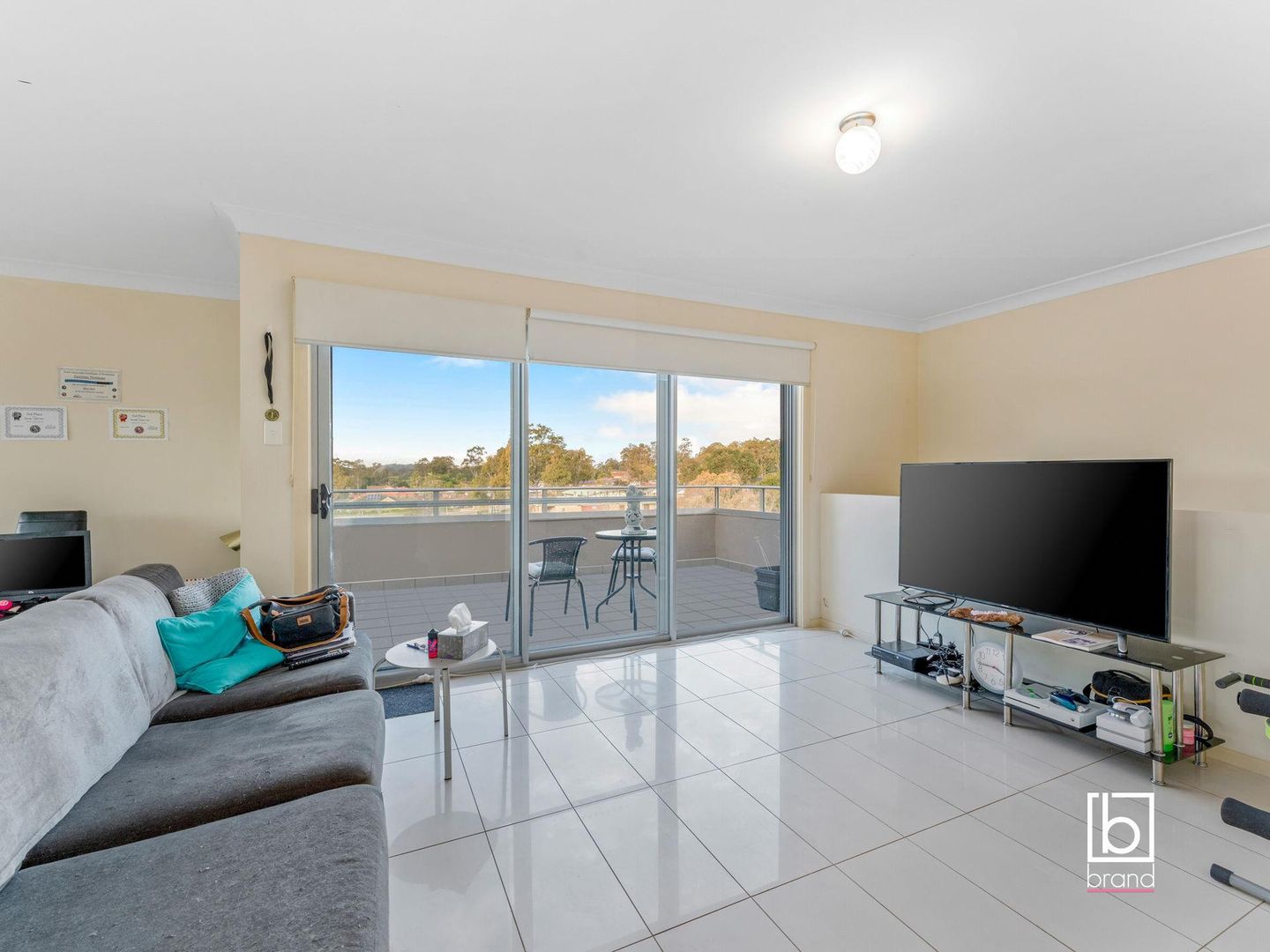 3/2A Nicole Close, Watanobbi NSW 2259, Image 2