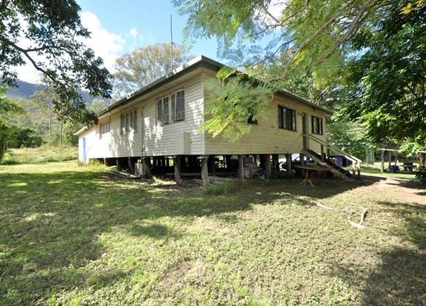 2265 Mount Sylvia Road, Junction View QLD 4343
