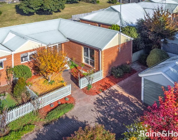 5/56 Brantome Street, Gisborne VIC 3437