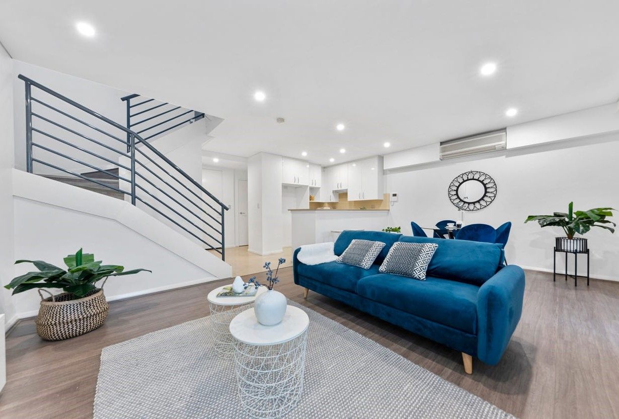 2 bedrooms Apartment / Unit / Flat in 43/95 Bonar Street WOLLI CREEK NSW, 2205